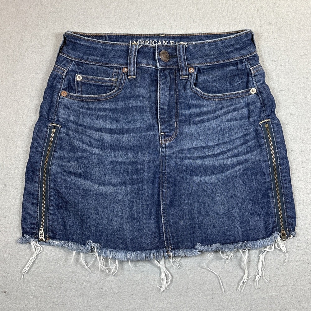 American Eagle Outfitters Next Level Stretch Denim Jean Skirt Women sz 0 Raw Hem